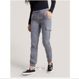 Jogger pant scrub buttom